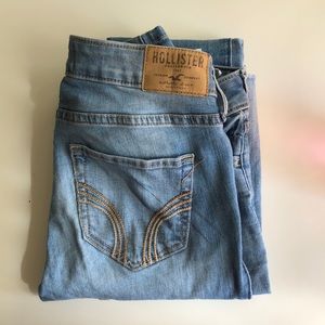 🚨HOLLISTER JEANS 🚨FOR $8